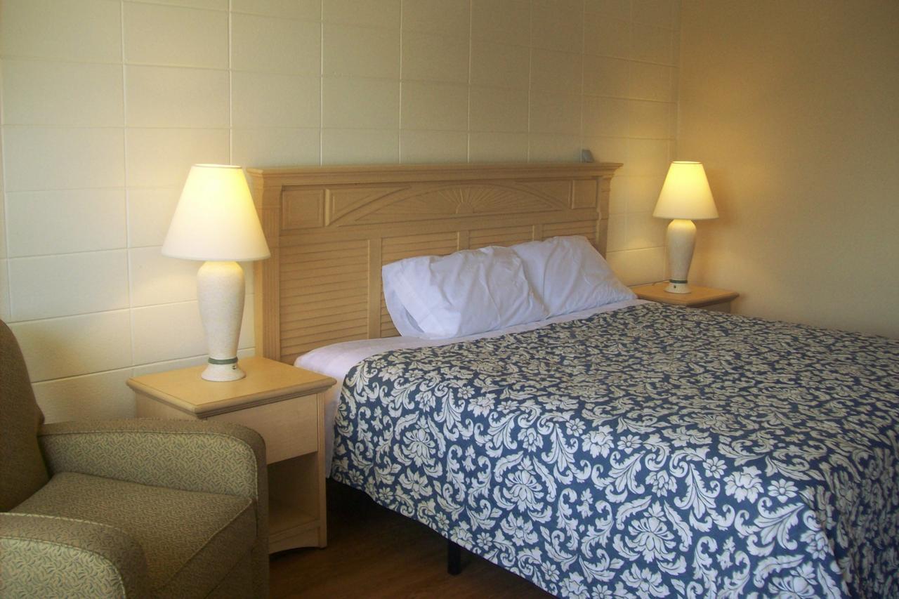 Inn Express Grand Ridge Bagian luar foto