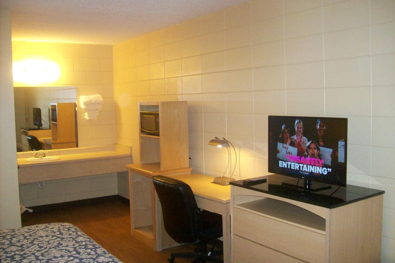 Inn Express Grand Ridge Bagian luar foto