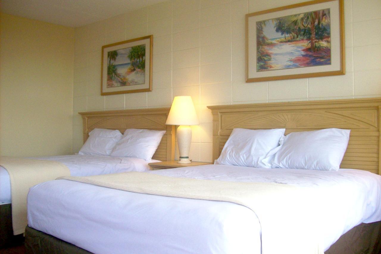 Inn Express Grand Ridge Bagian luar foto